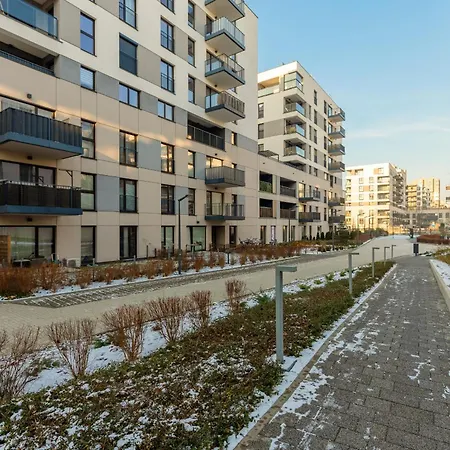 Lägenhet Emerald With Parking By Renters Warszawa