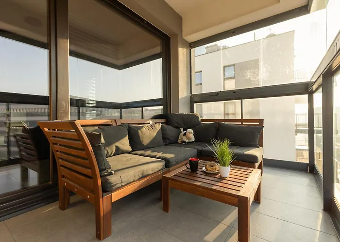 Lejlighed Emerald With Parking By Renters